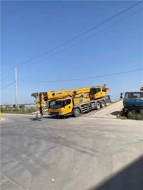 乐东县吊车作业时，可能会产生哪些额外收费项目？